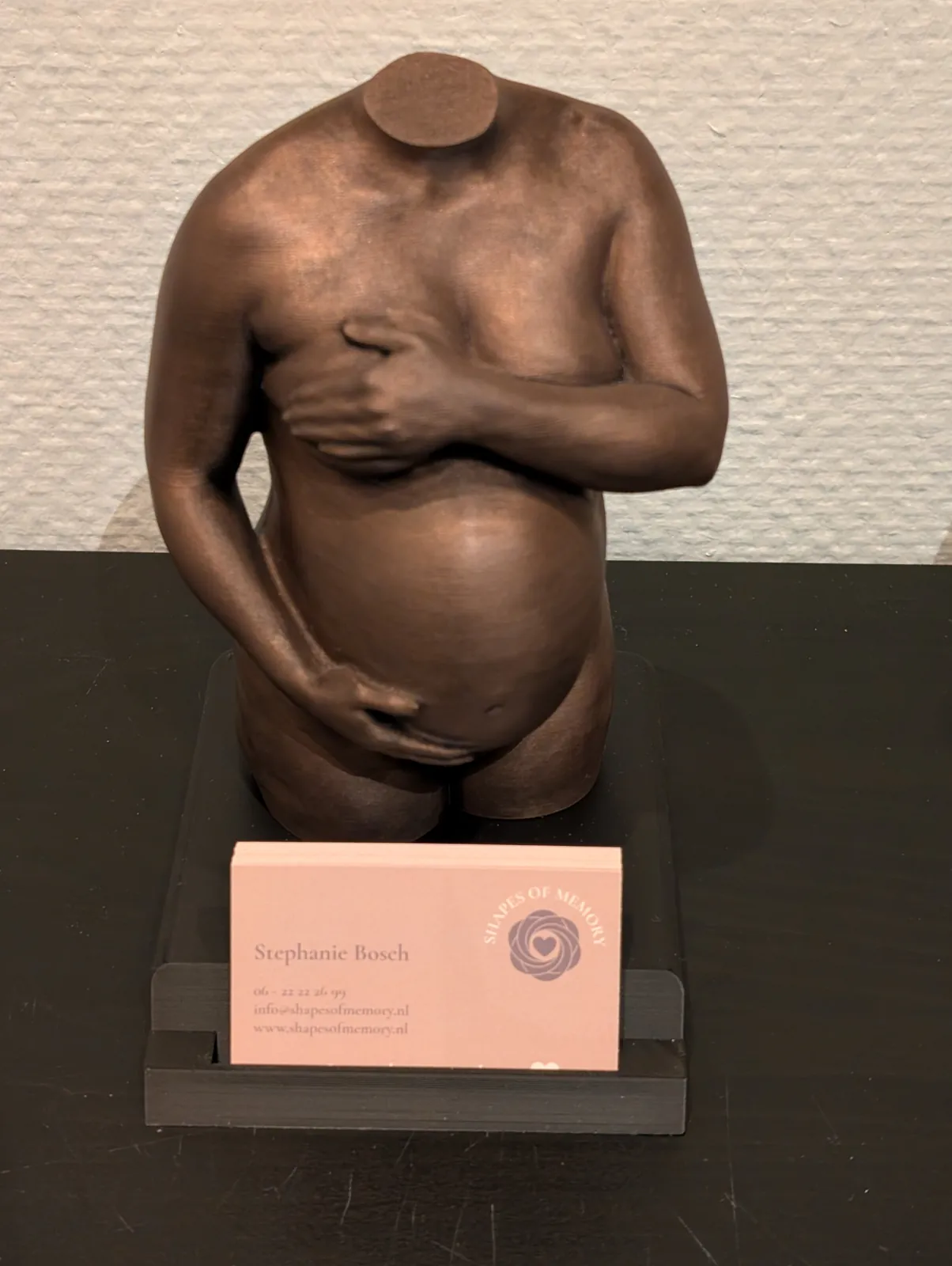 3D Belly Sculpture Silhouette